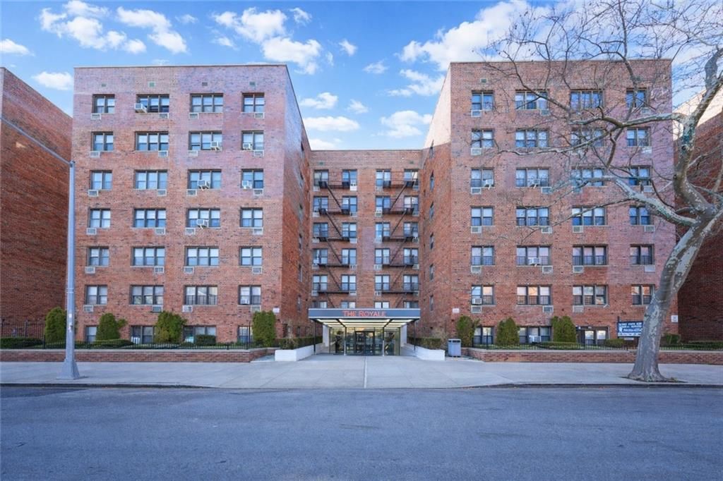Photo of 30 Bay 29th Street #1M, Brooklyn, NY 11214 (MLS # 499801)