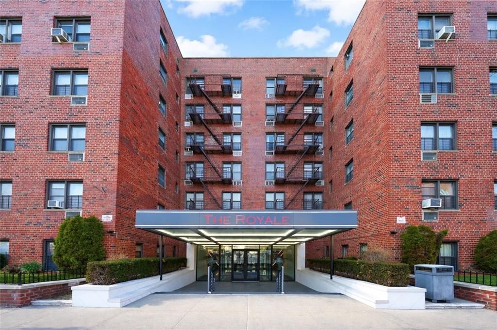 Photo of 30 Bay 29th Street #1M, Brooklyn, NY 11214 (MLS # 499801)