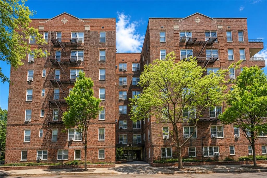 Photo 1 of 14 — 1916 Avenue K 6J, Brooklyn, NY 11230