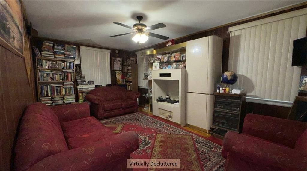 Photo of 242 Vanderbilt Avenue, Staten Island, NY 10304 (MLS # 498636)