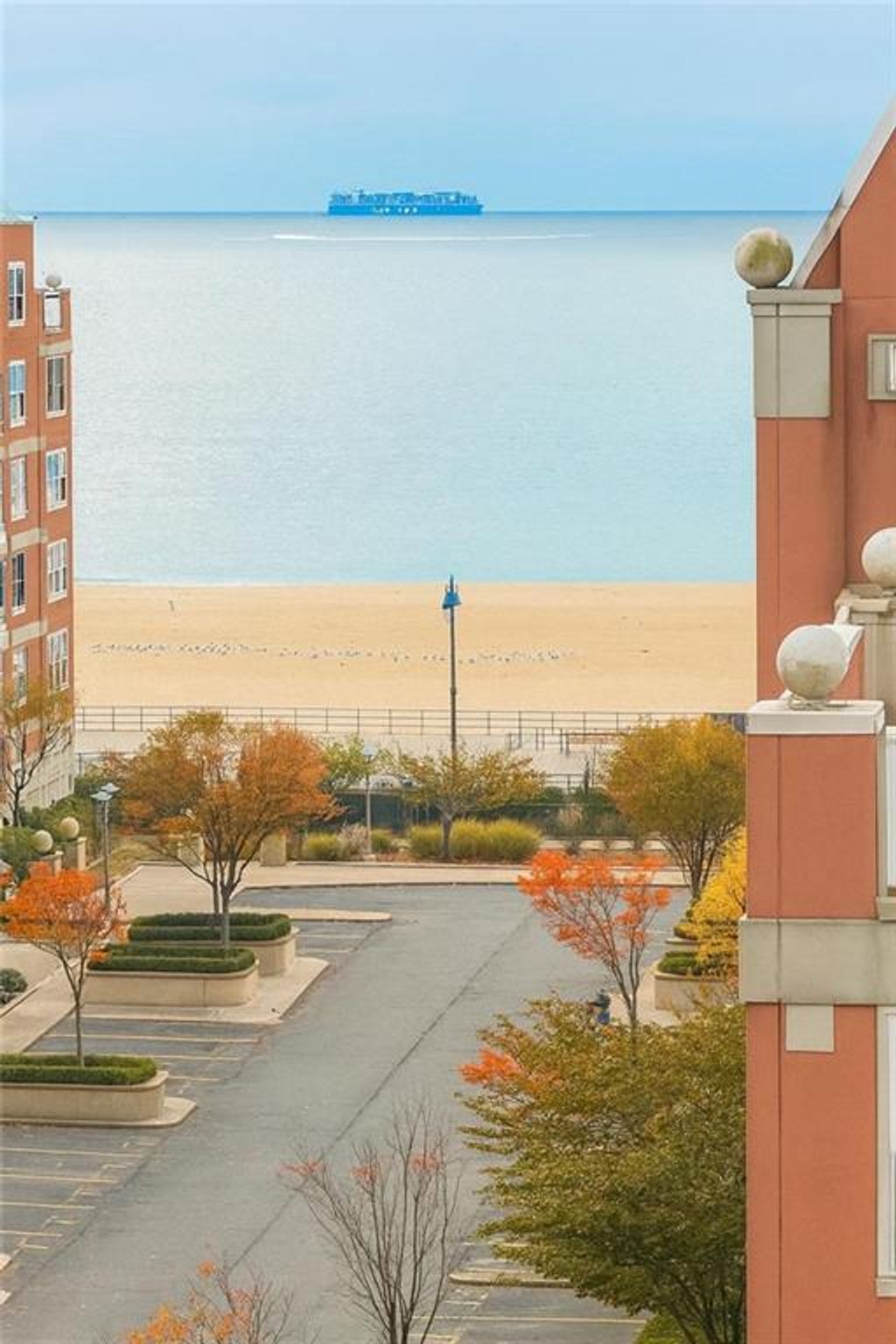 Photo of 60 Oceana Drive #8B, Brooklyn, NY 11235 (MLS # 497015)