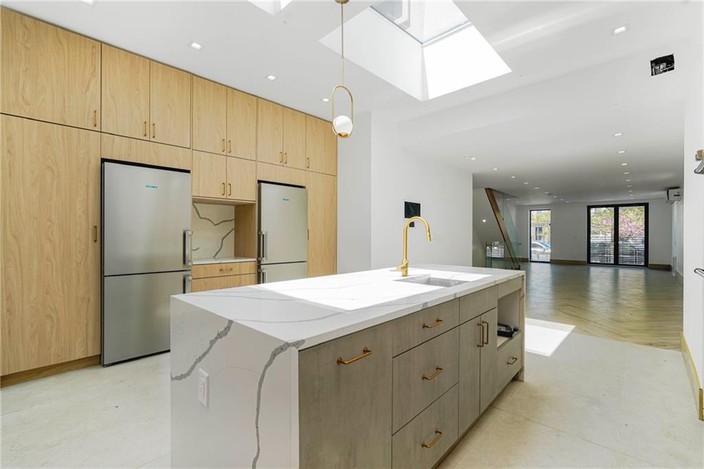 728 Avenue P, Brooklyn, New York image 5