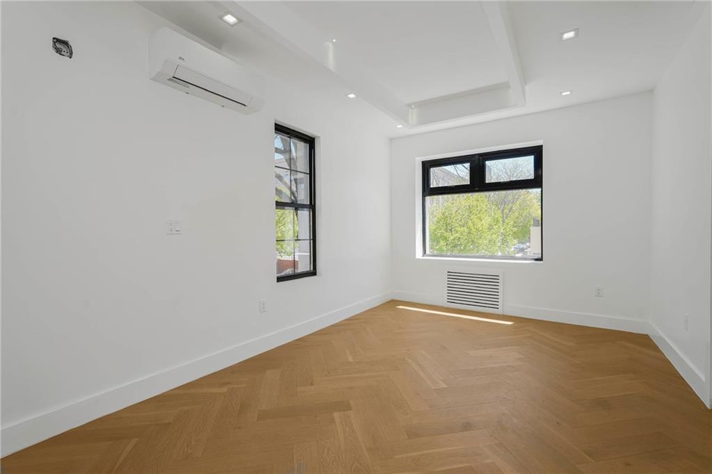 728 Avenue P, Brooklyn, New York image 14