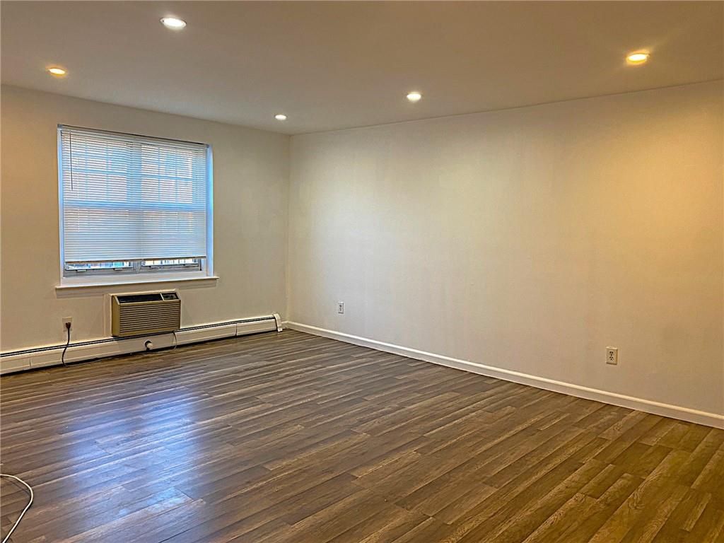 Photo of 394 Maryland Avenue #2A, Staten Island, NY 10305 (MLS # 497363)