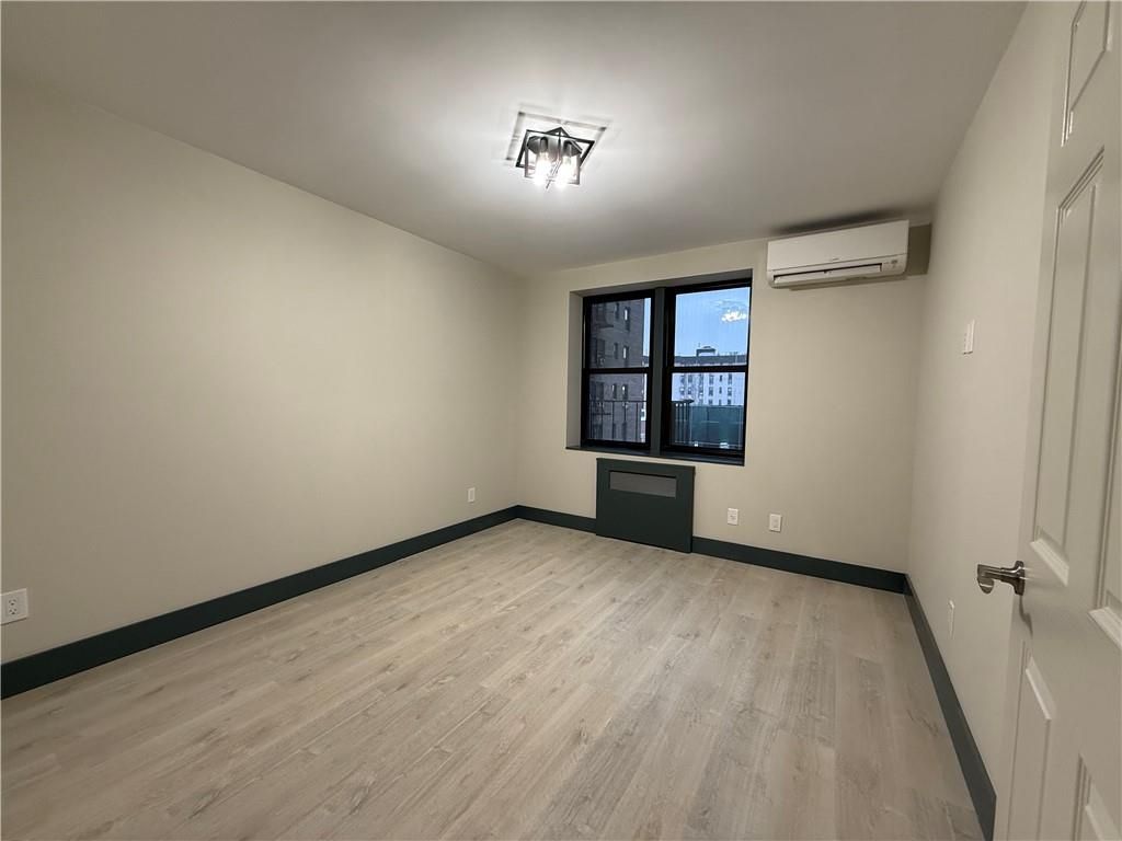 Photo of 14 Cass Place #3A, Brooklyn, NY 11235 (MLS # 499023)