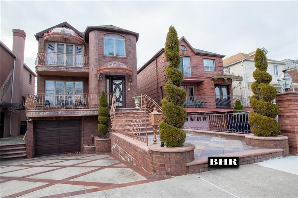 Photo of 4270 Ocean Avenue, Brooklyn, NY 11235 (MLS # 497712)