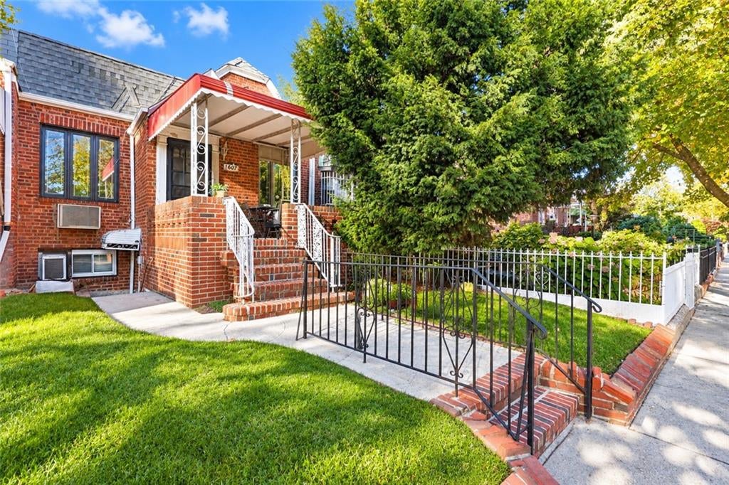 Photo of 1607 Avenue W, Brooklyn, NY 11229 (MLS # 505669)