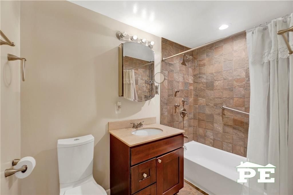 Photo of 49 Erasmus Street #1A, Brooklyn, NY 11226 (MLS # 498590)