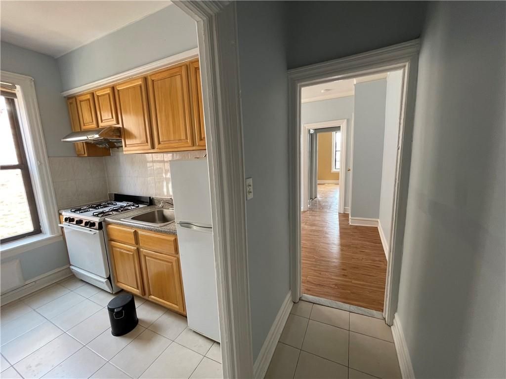 Photo of 22 Avenue O, Gravesend, NY 11204 (MLS # 495418)