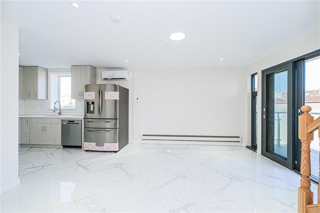 Photo of 1014 Banner Avenue #5B, Brooklyn, NY 11235 (MLS # 494098)