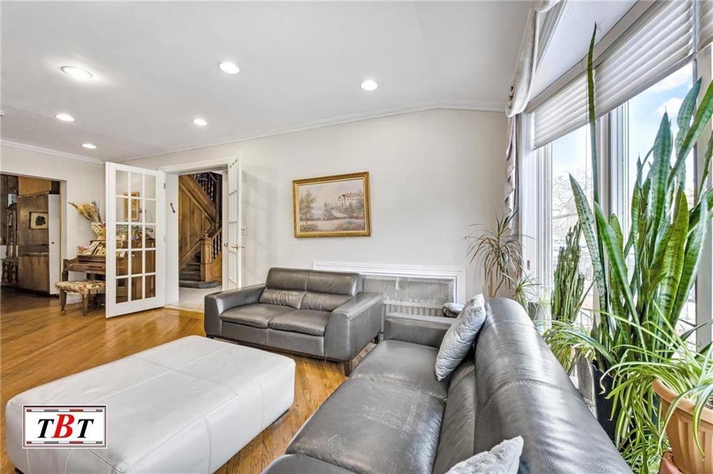 2048 17th Street, Brooklyn, New York image 8
