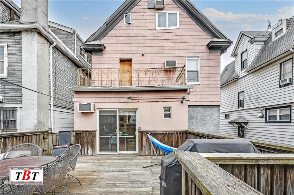 2048 17th Street, Brooklyn, New York image 25