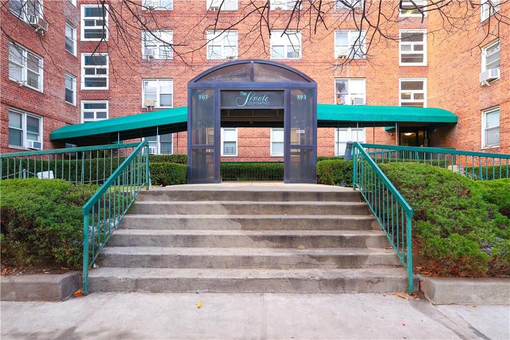 Photo of 393 Avenue S #5H, Brooklyn, NY 11223 (MLS # 498193)