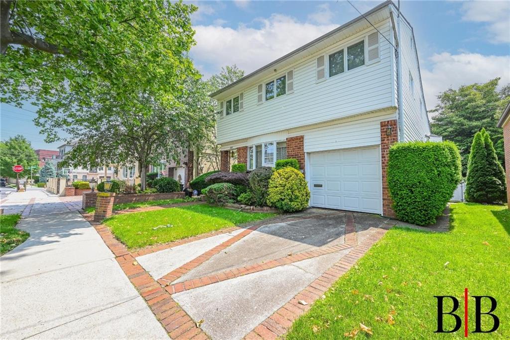 203 Whitman Drive, Brooklyn, New York image 3