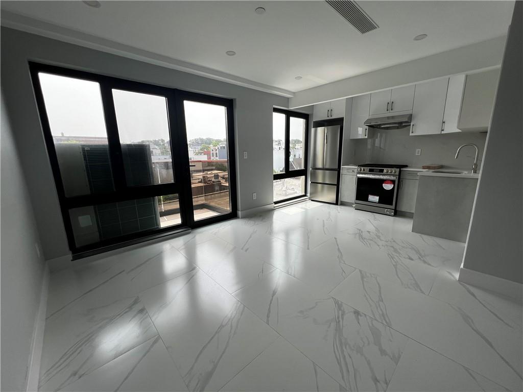 643 5th Avenue #6C, Brooklyn, New York image 1