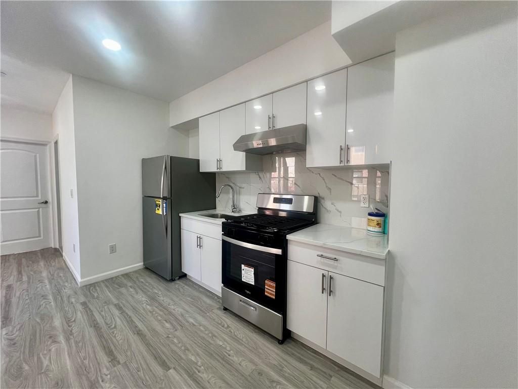 Photo of 186 Erasmus Street #2, Brooklyn, NY 11226 (MLS # 499968)