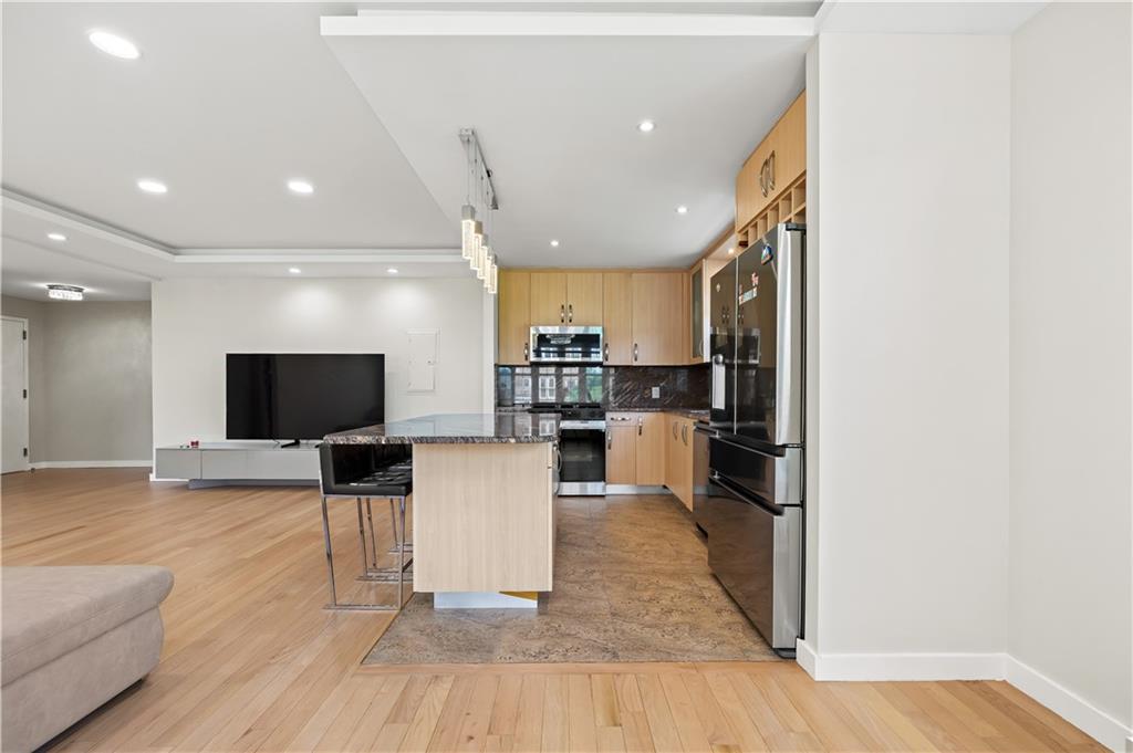 150 Oceana Drive #4B, Brooklyn, New York image 8