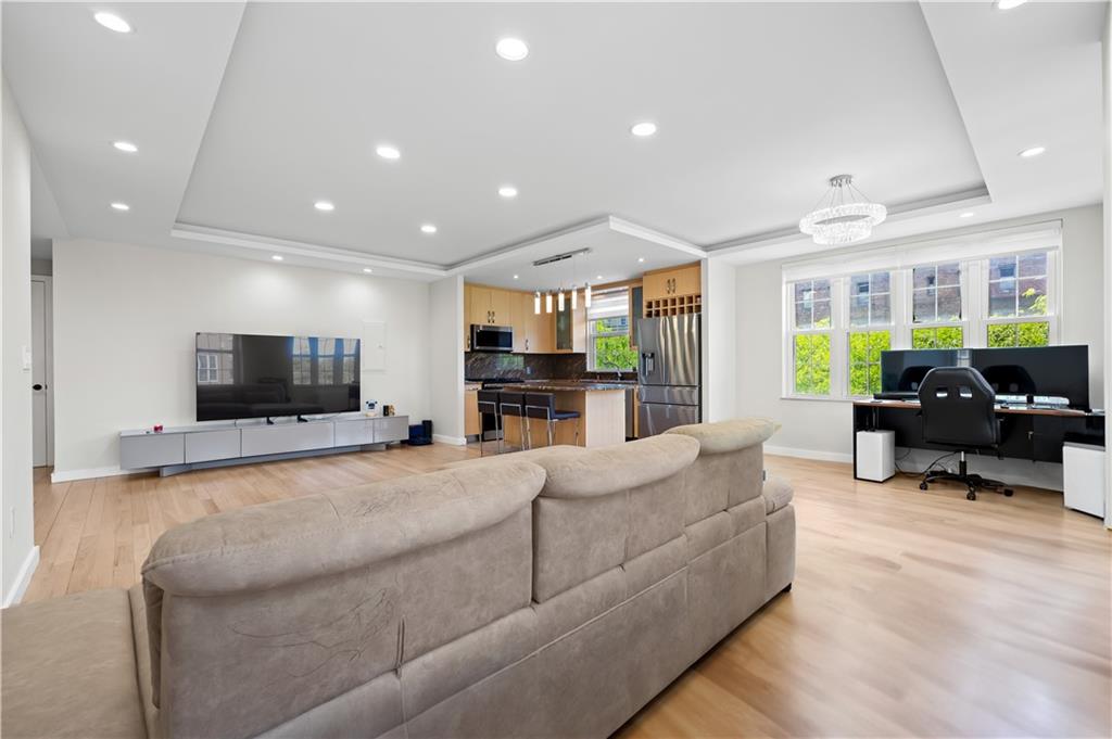 150 Oceana Drive #4B, Brooklyn, New York image 7