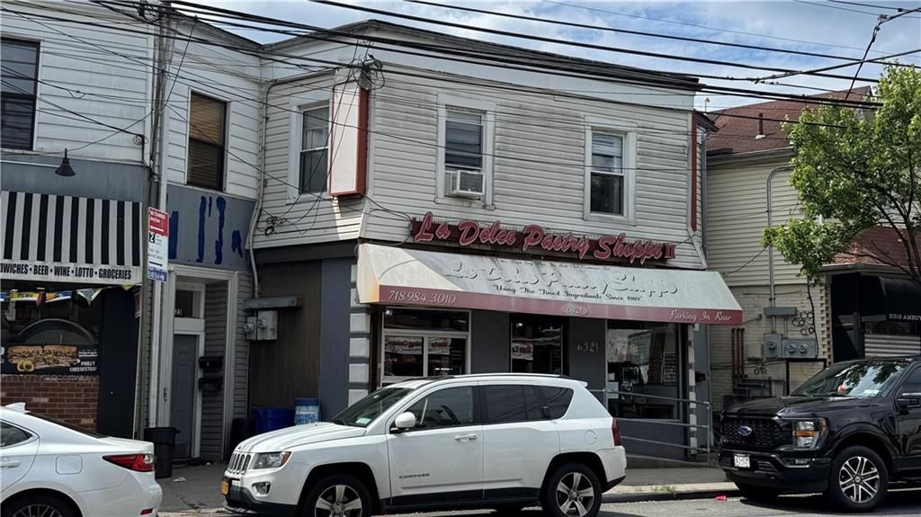 Photo of 6321 Amboy Road, Staten Island, NY 10309 (MLS # 496225)