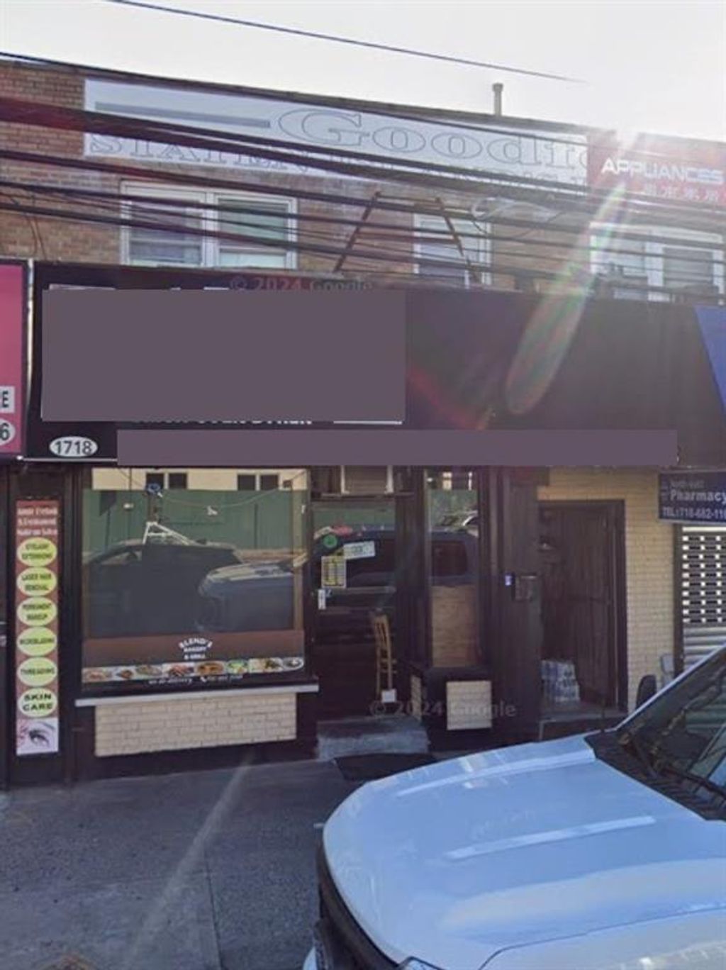 Photo of 1718 Hylan Boulevard, Staten Island, NY 10305 (MLS # 499866)