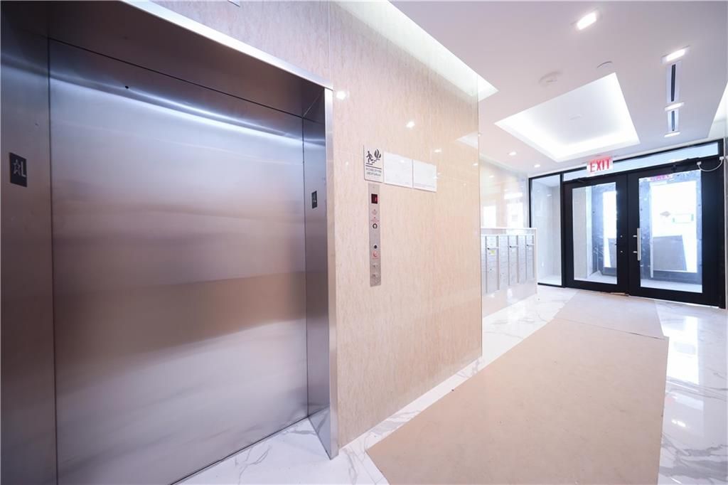 Photo of 150-02 Northern Boulevard #6D, Flushing, NY 11354 (MLS # 497742)