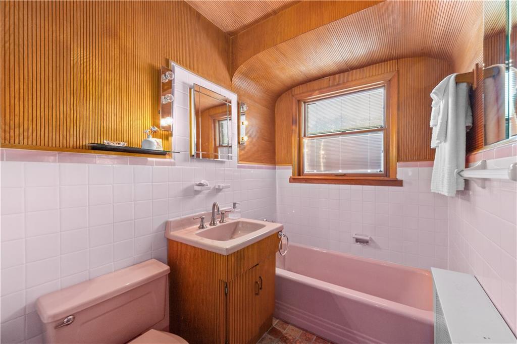 2111 Gerritsen Avenue, Brooklyn, New York image 10