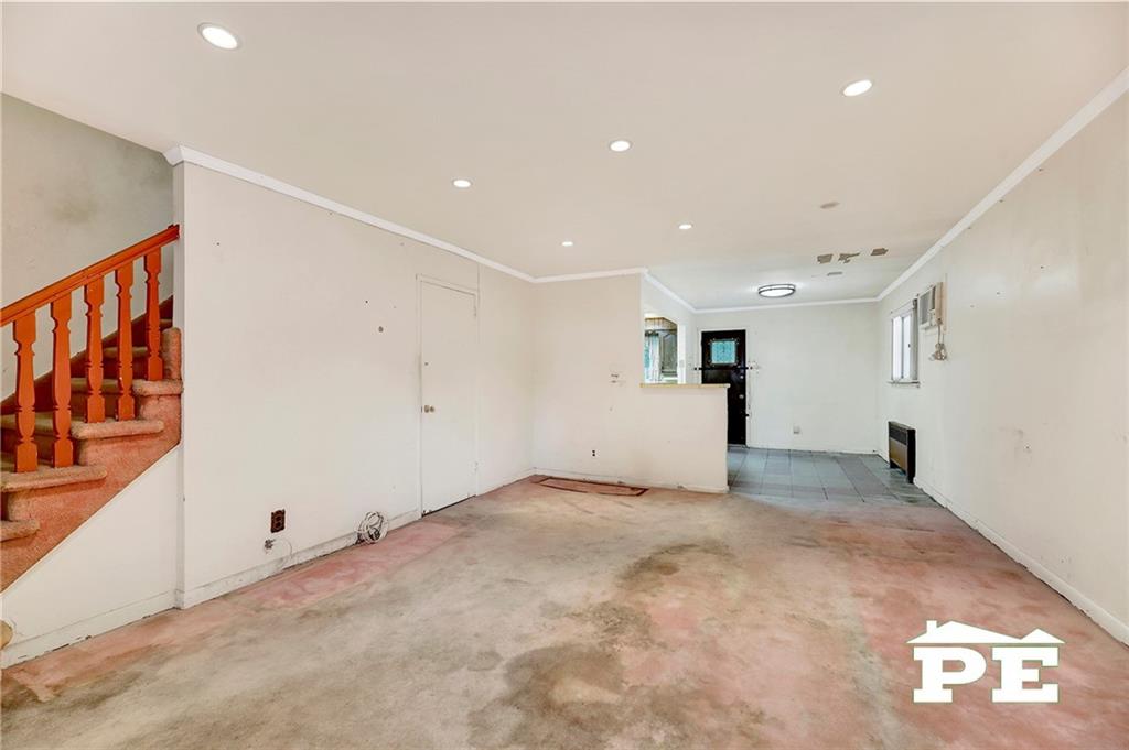 63-24 137th Street, Flushing, New York image 2