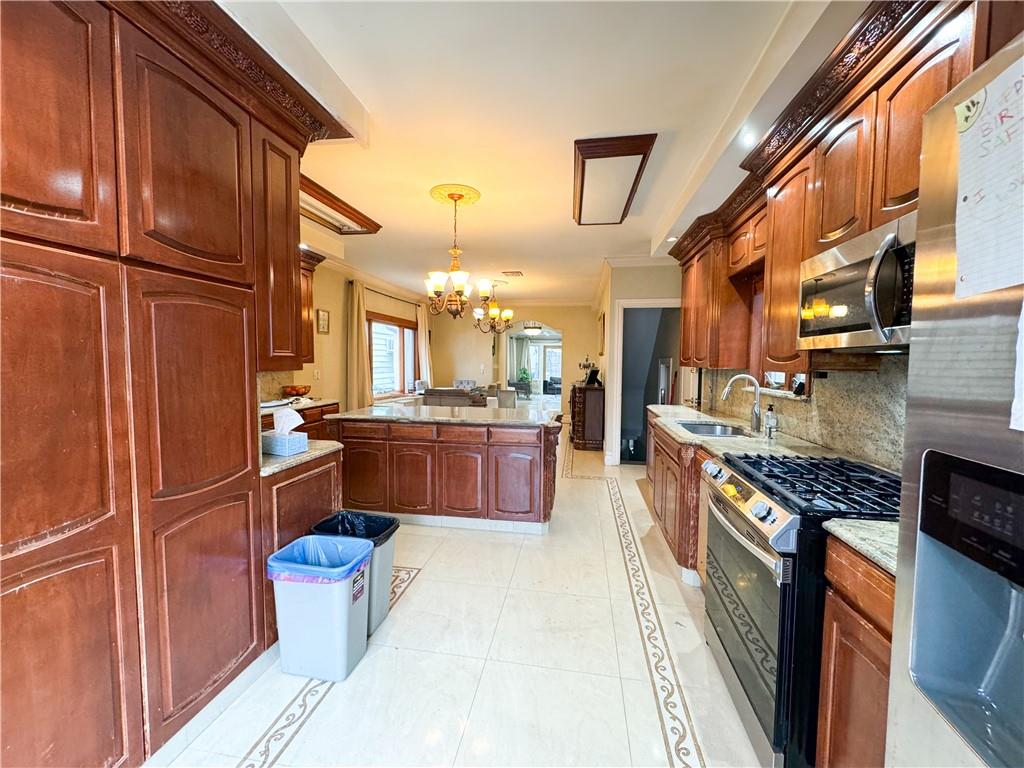 1915 East 26th Street, Brooklyn, New York image 10