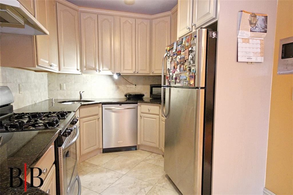 1674 22nd Street #3B, Brooklyn, New York image 9