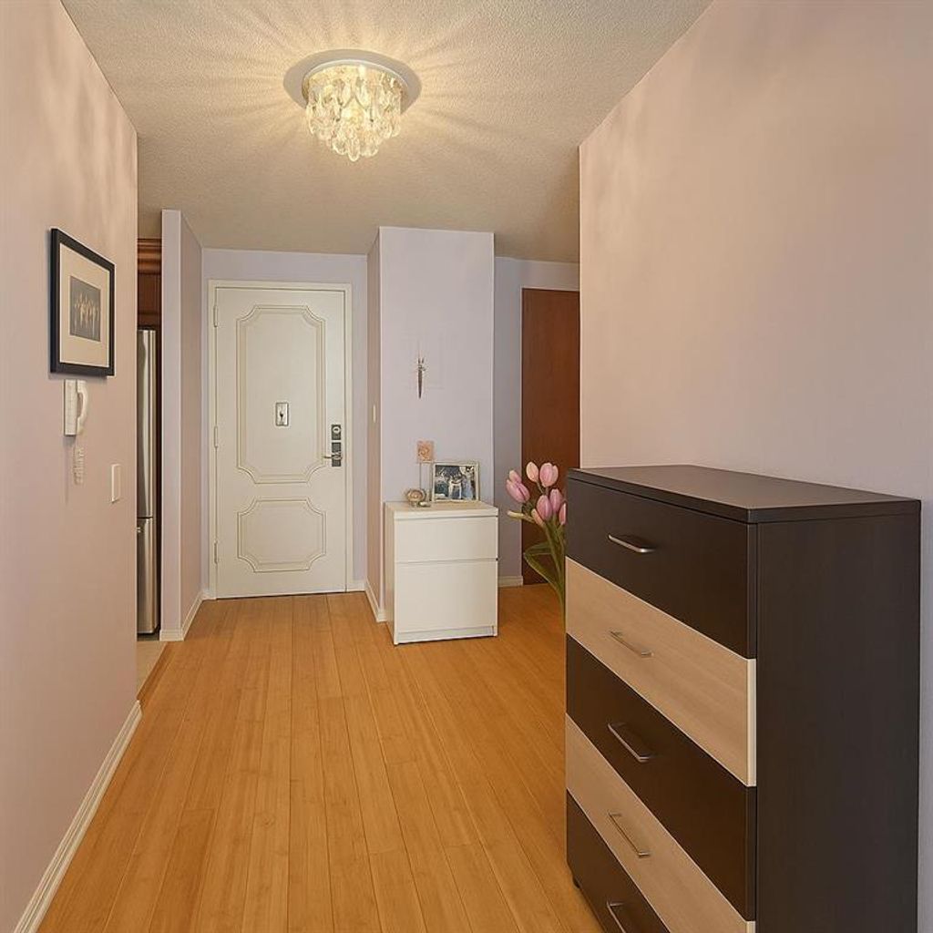 Photo of 3111 Ocean Parkway #7H, Brooklyn, NY 11235 (MLS # 496692)