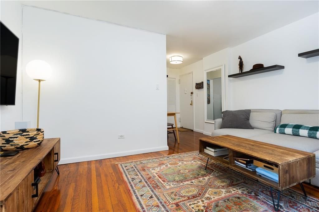 Photo of 515 East 7th Street #2A, Brooklyn, NY 11218 (MLS # 500790)