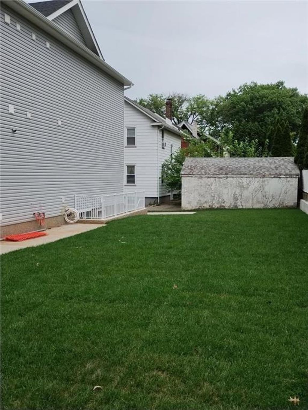 Photo of 10 Ludwig Street, Staten Island, NY 10310 (MLS # 496482)