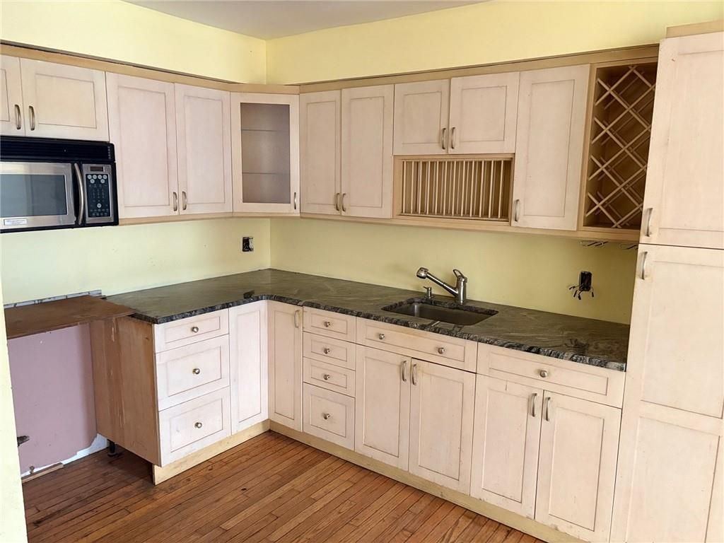 Photo of 3018 Neptune Avenue, Brooklyn, NY 11224 (MLS # 497970)