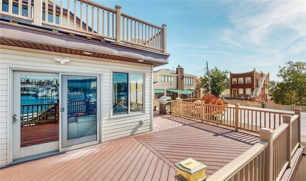Photo of 4 Florence Avenue, Brooklyn, NY 11229 (MLS # 501323)
