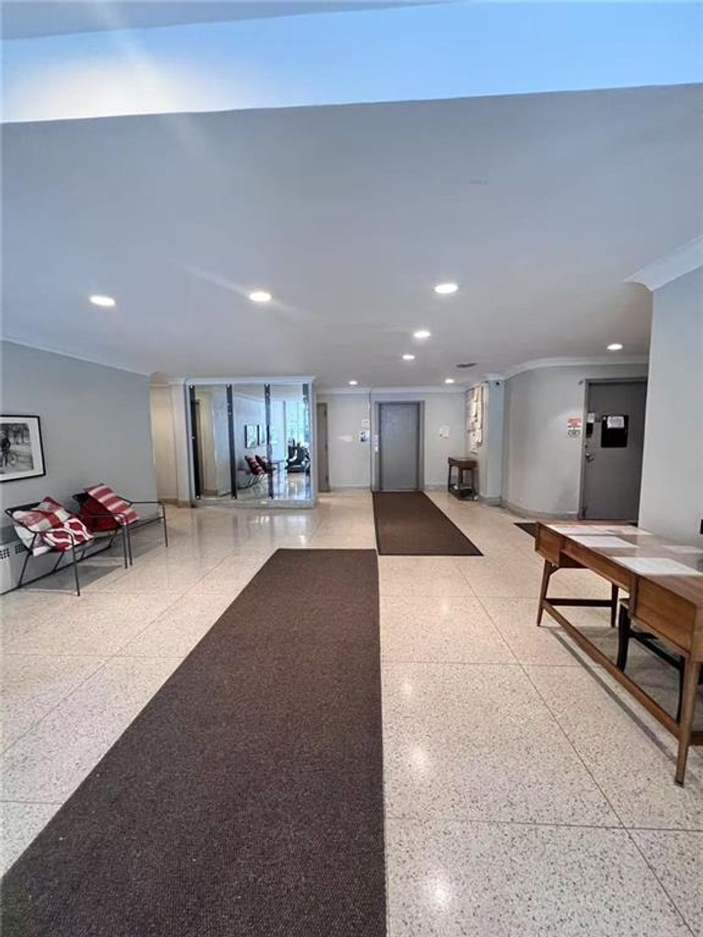 Photo of 525 Ocean Parkway #4J, Brooklyn, NY 11218 (MLS # 490826)