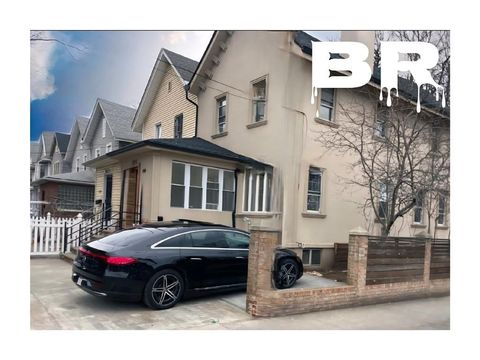 Homes For Sale - 1395 15th Street<br/> Brooklyn, NY 11230