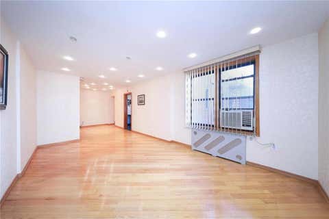 Townhouse For Sale - 2685 7th Street #6P<br/> Brooklyn, NY 11235