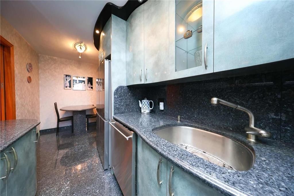 Photo of 2685 7th Street #6P, Brooklyn, NY 11235 (MLS # 500516)