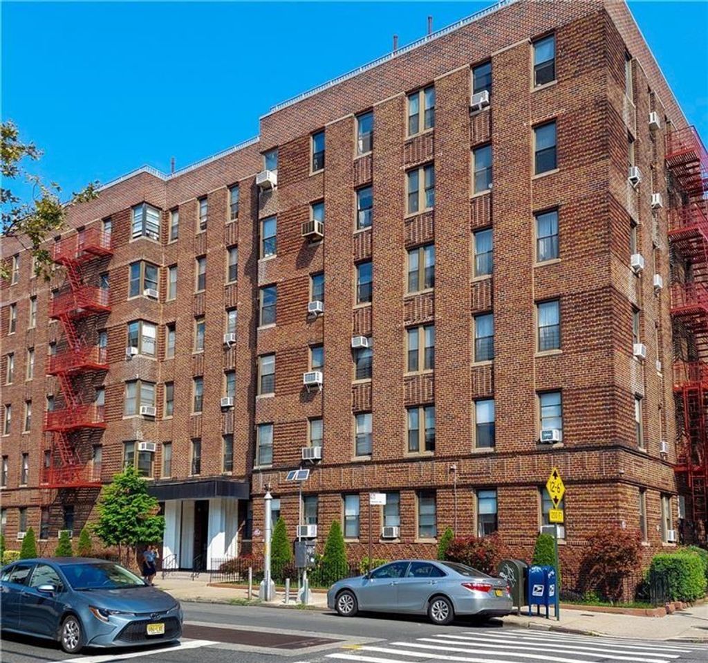 Photo of 1680 Ocean Avenue #6A, Brooklyn, NY 11230 (MLS # 498534)