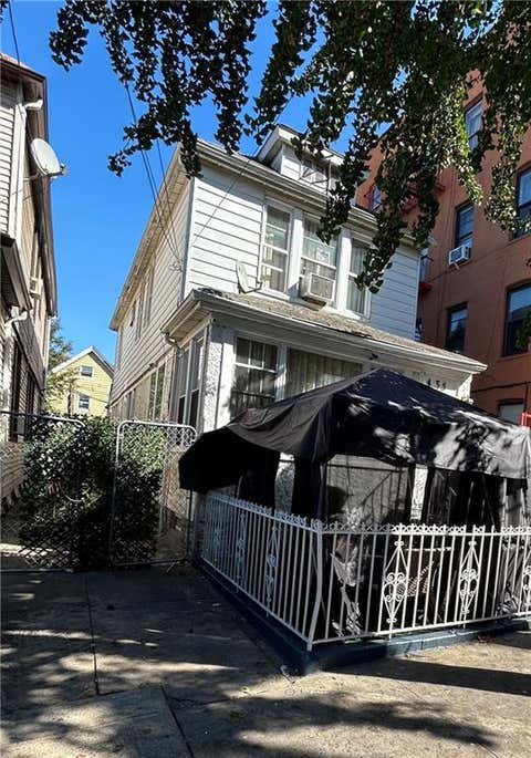 Homes For Sale - 455 51st Street<br/> Brooklyn, NY 11203