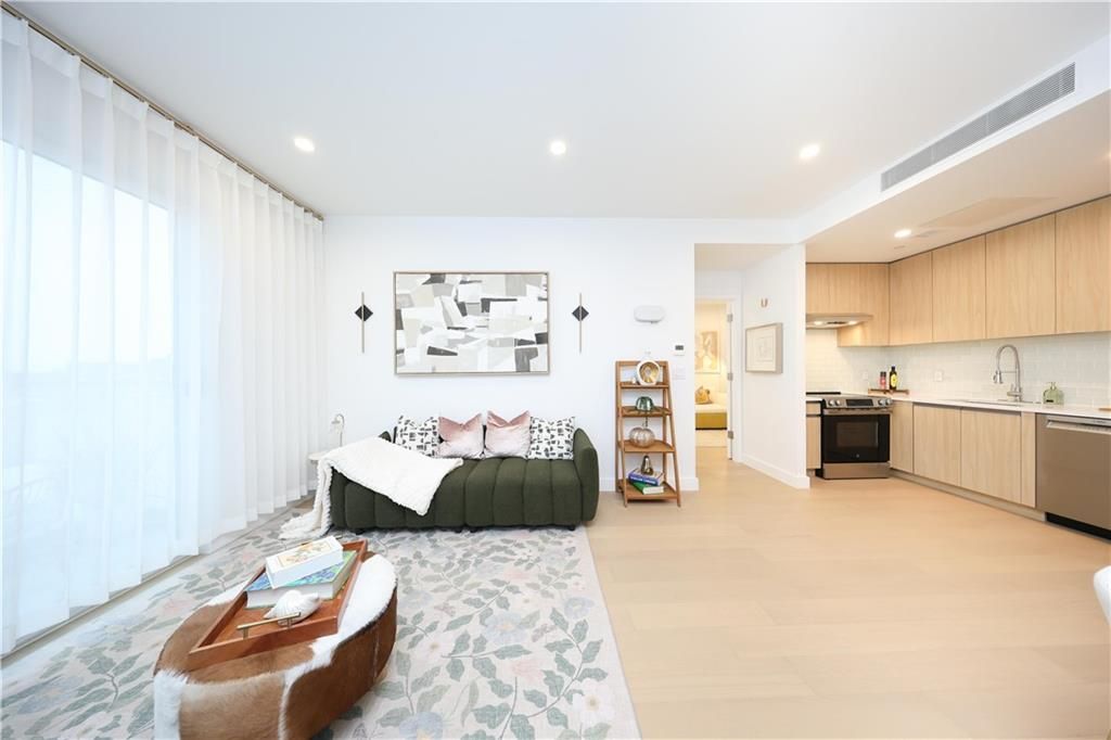 Photo of 150-02 Northern Boulevard #6H, Flushing, NY 11354 (MLS # 497741)