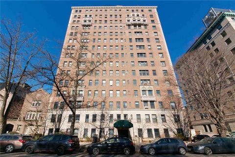 Homes For Sale - 9 Prospect Park West Park #1A<br/> Brooklyn, NY 11215