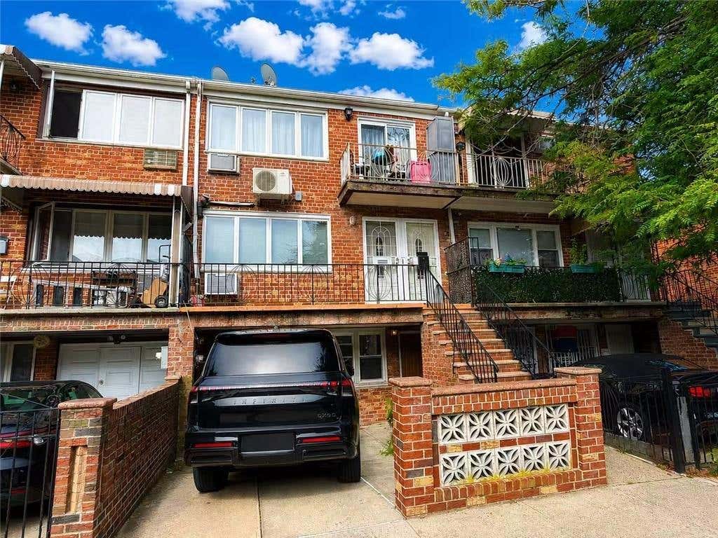 Photo of 2828 Bragg Street, Brooklyn, NY 11235 (MLS # 503553)