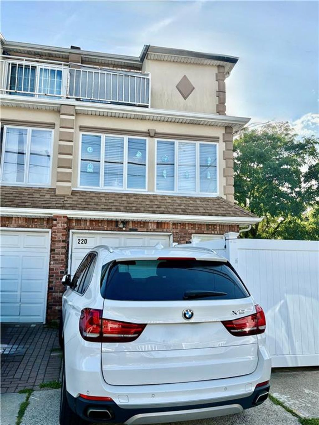 Photo of 220 Norway Avenue, Staten Island, NY 10305 (MLS # 495463)