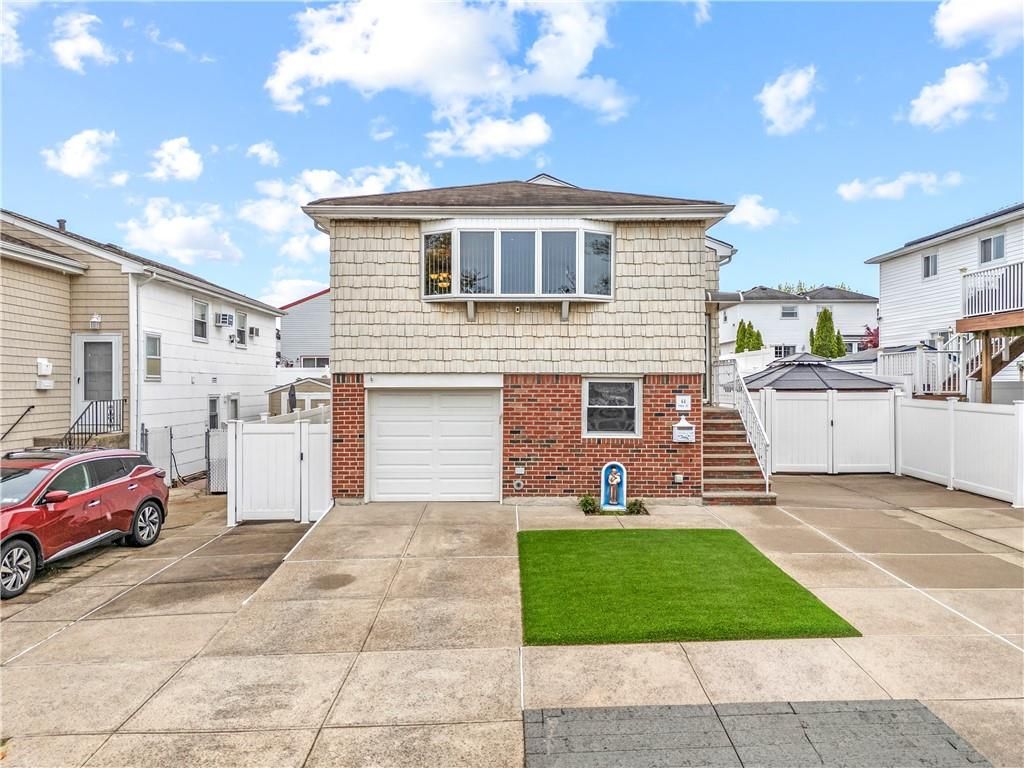 Photo of 64 Tynan Street, Staten Island, NY 10312 (MLS # 500873)