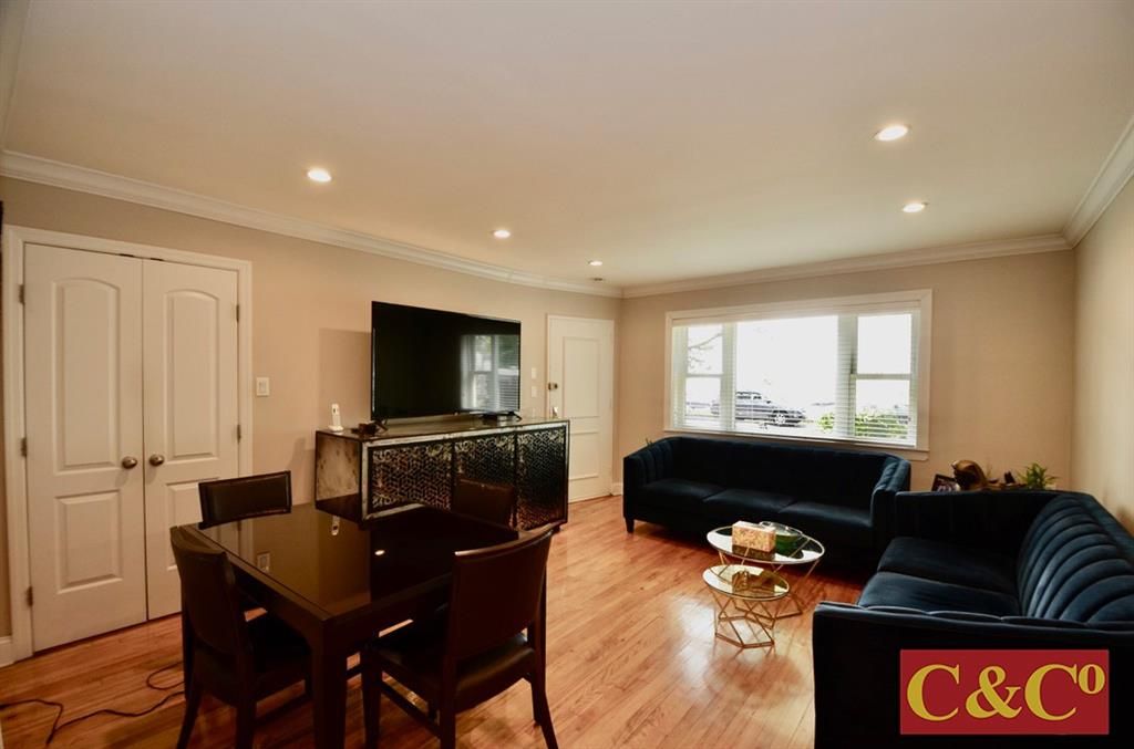 Photo of 1087 Shore Parkway #1, Brooklyn, NY 11228 (MLS # 495834)