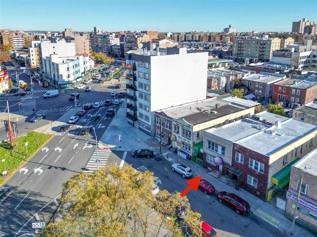 Photo of 712 Banner Avenue, Brooklyn, NY 11235 (MLS # 497244)