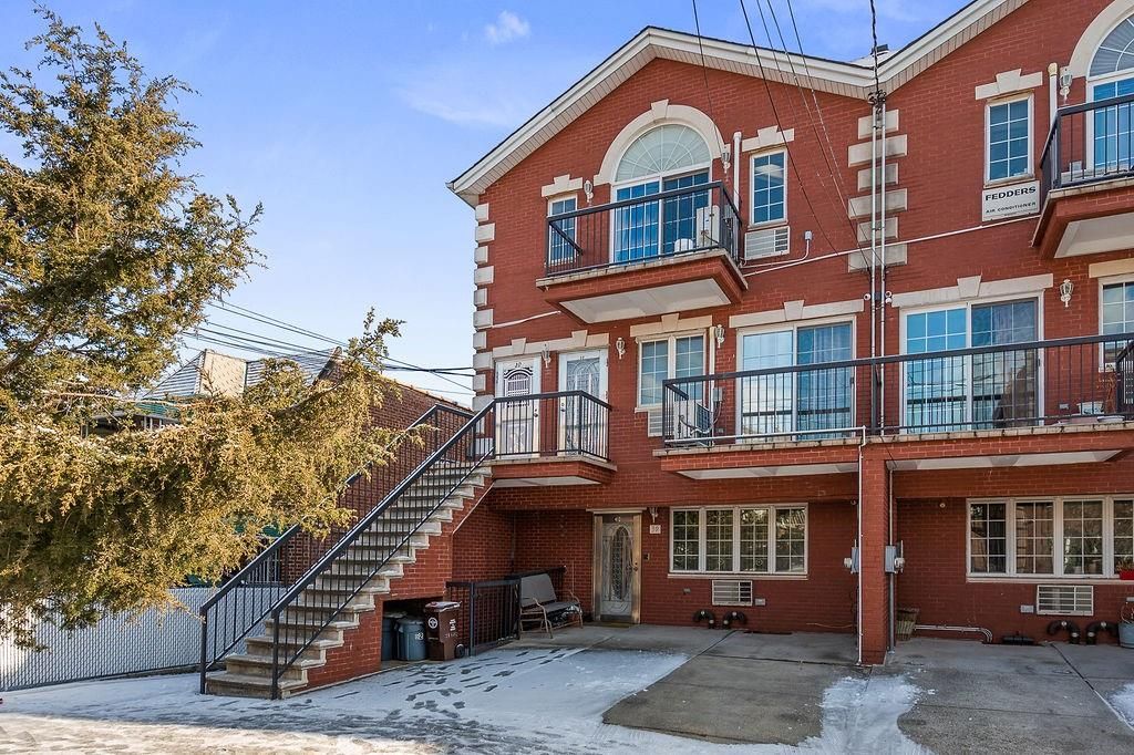 Photo of 39 Bay 38th Street #3D, Brooklyn, NY 11214 (MLS # 498609)