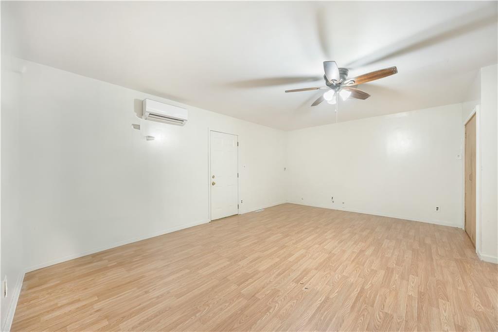 1044 New York Avenue, Brooklyn, New York image 12