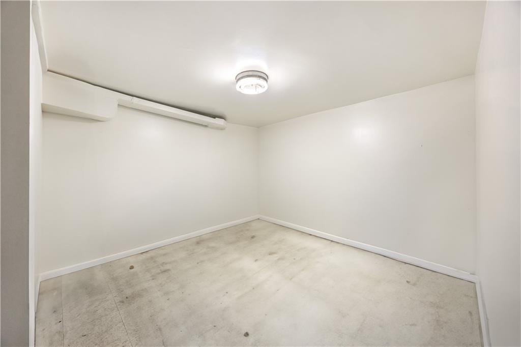 1044 New York Avenue, Brooklyn, New York image 15